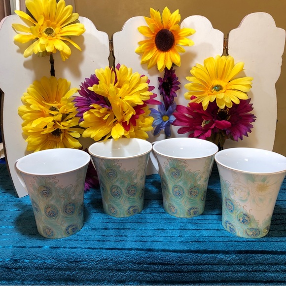Set Of 4 Unused, 222 Fifth Lakshmi Porcelain Peacock Mugs - Picture 4 of 16